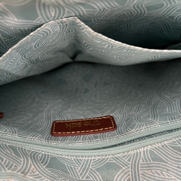 The Sak Small Black Leather Pebble Handbag Zipper Top Adjustable Strap Brass - Picture 5 of 10